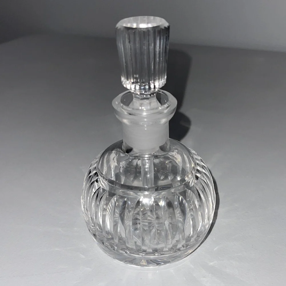 Vintage Waterford Vanity Crystal Perfume Bottle with Beveled Stopper Dauber - Picture 5 of 15